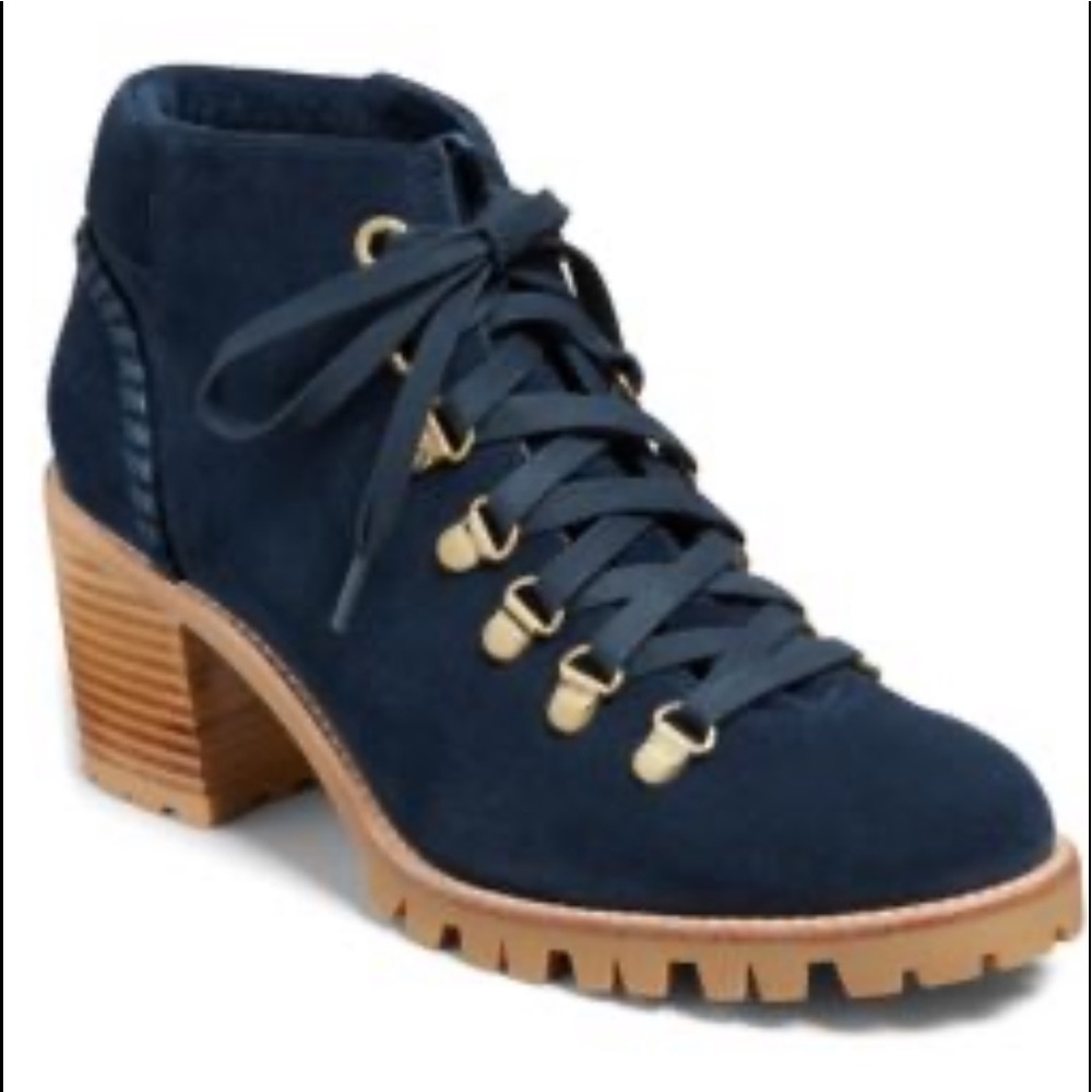 Jack Rogers Hiking blue suede ankle boots